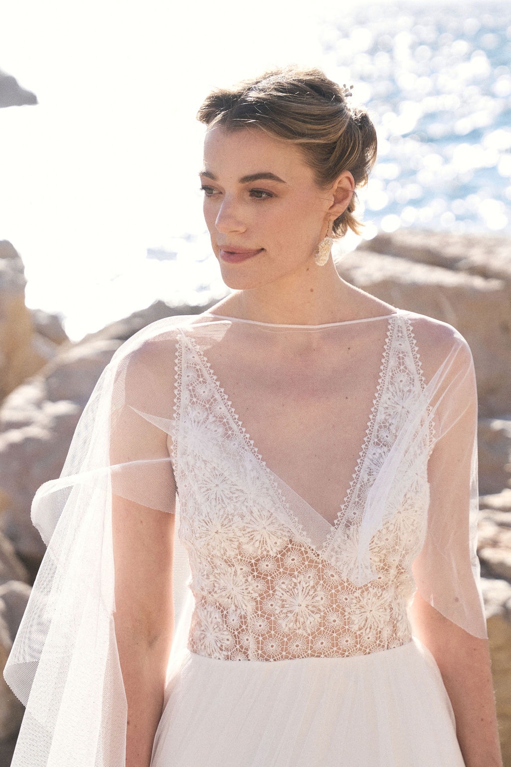 Editorial wedding photography in Provence — bride in natural light by the sea